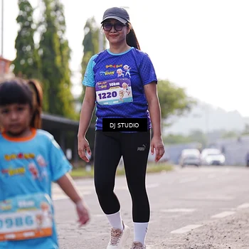 Runner Photo 8386659