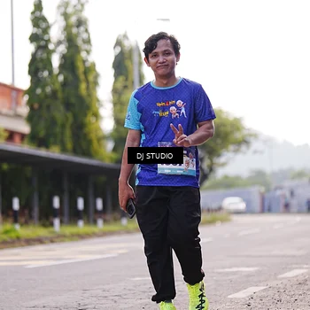 Runner Photo 8386686