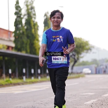 Runner Photo 8386700
