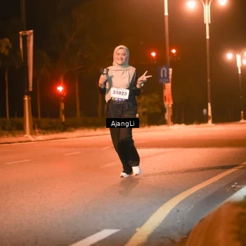 Runner Photo 8386701