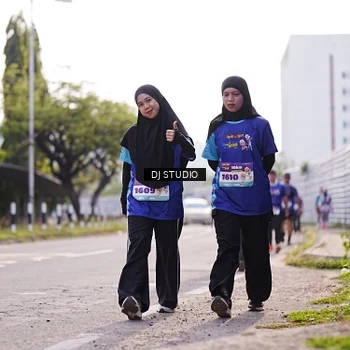 Runner Photo 8386705