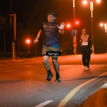 Runner Photo 8386706