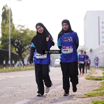 Runner Photo 8386717
