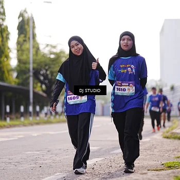 Runner Photo 8386727