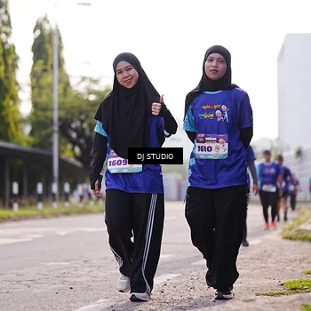 Runner Photo 8386734