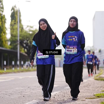 Runner Photo 8386739
