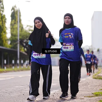 Runner Photo 8386741