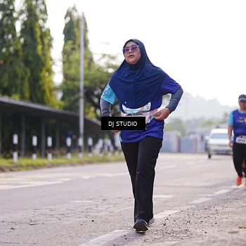 Runner Photo 8386753