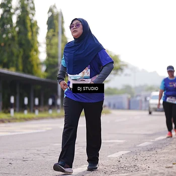 Runner Photo 8386771