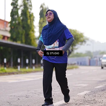 Runner Photo 8386776