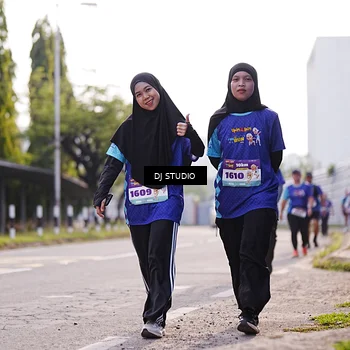 Runner Photo 8386780