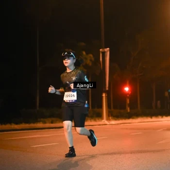 Runner Photo 8386811