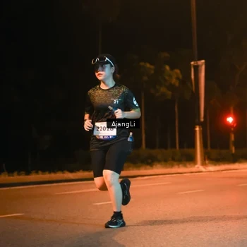 Runner Photo 8386812