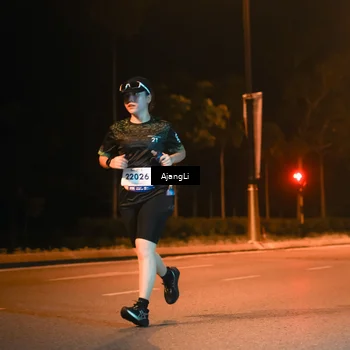 Runner Photo 8386819