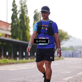 Runner Photo 8386824