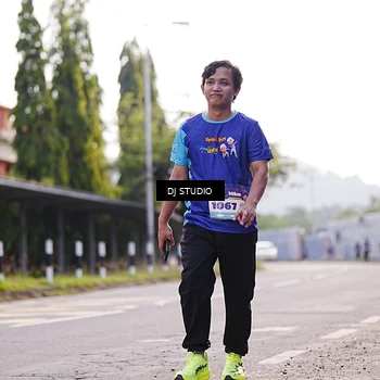 Runner Photo 8386830