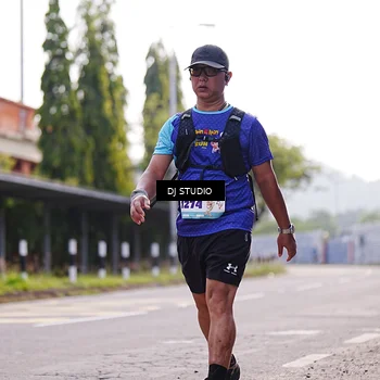 Runner Photo 8386831
