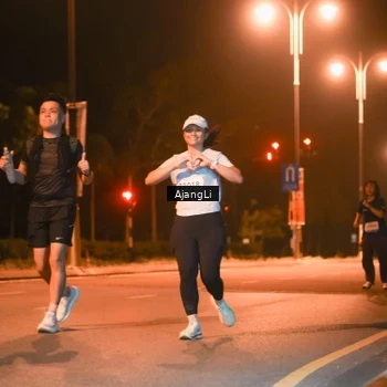 Runner Photo 8386834