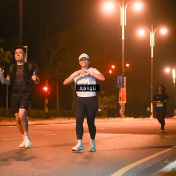 Runner Photo 8386836