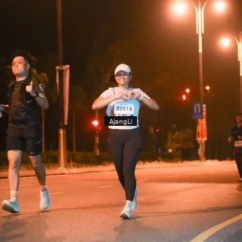 Runner Photo 8386838
