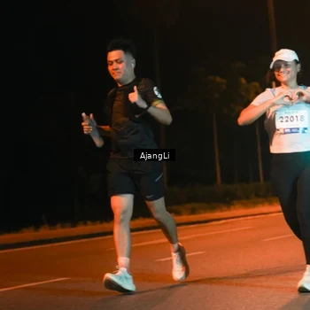 Runner Photo 8386853