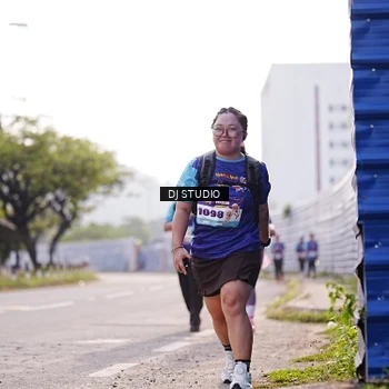 Runner Photo 8386856