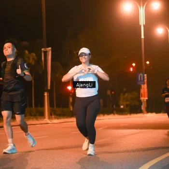 Runner Photo 8386857