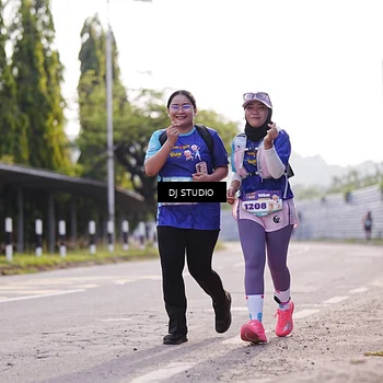 Runner Photo 8386877