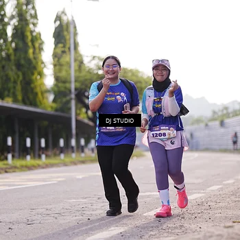Runner Photo 8386880