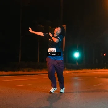 Runner Photo 8386883