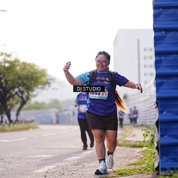 Runner Photo 8386884