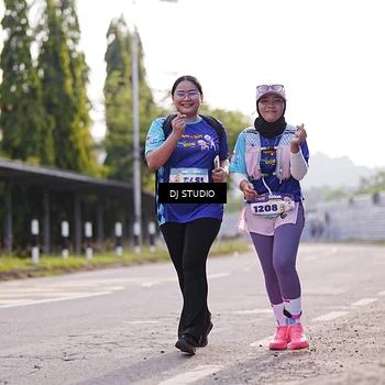 Runner Photo 8386885