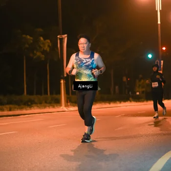 Runner Photo 8386893