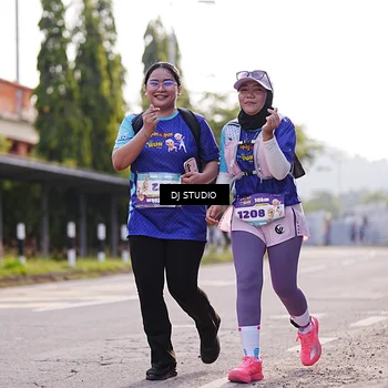 Runner Photo 8386901