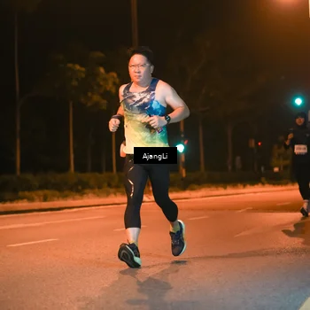 Runner Photo 8386902