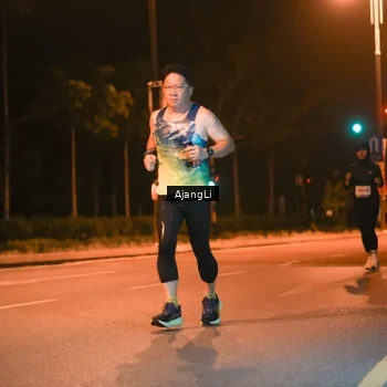 Runner Photo 8386903