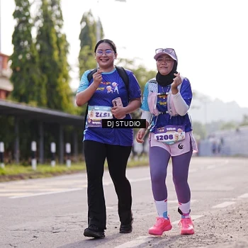 Runner Photo 8386917
