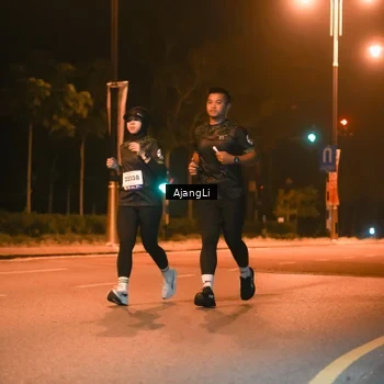 Runner Photo 8386918