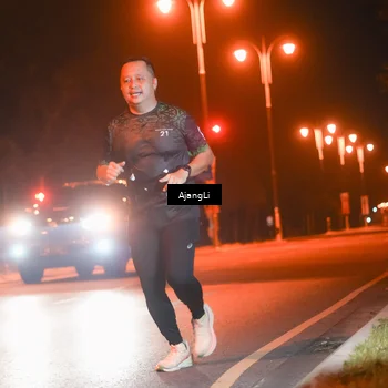 Runner Photo 8387004