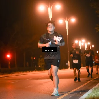 Runner Photo 8387007