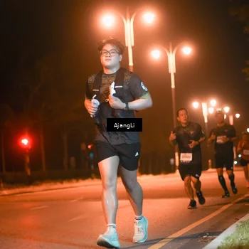 Runner Photo 8387015