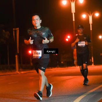 Runner Photo 8387025