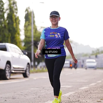 Runner Photo 8387039