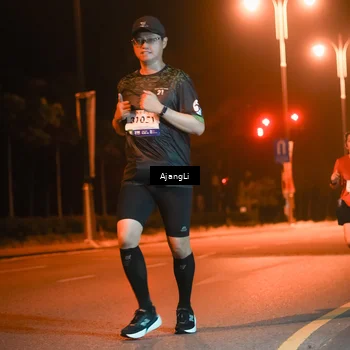 Runner Photo 8387042