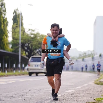 Runner Photo 8387051