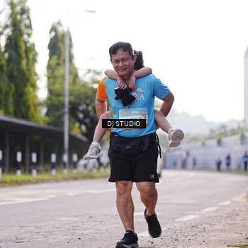 Runner Photo 8387079