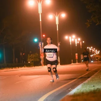 Runner Photo 8387085