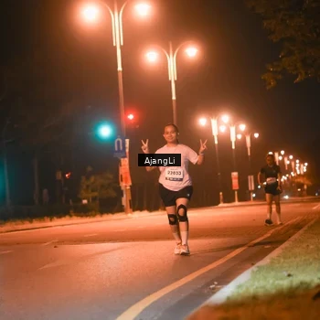 Runner Photo 8387087
