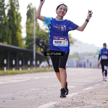 Runner Photo 8387090