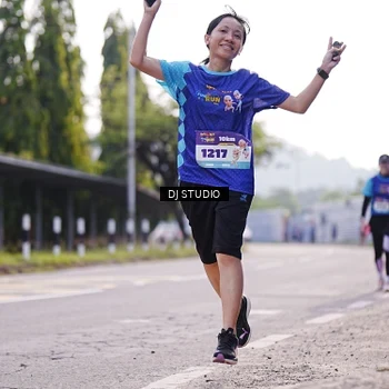 Runner Photo 8387091